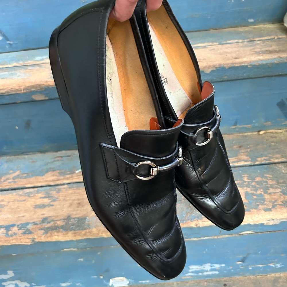 MAGNANNI Black Leather Loafers